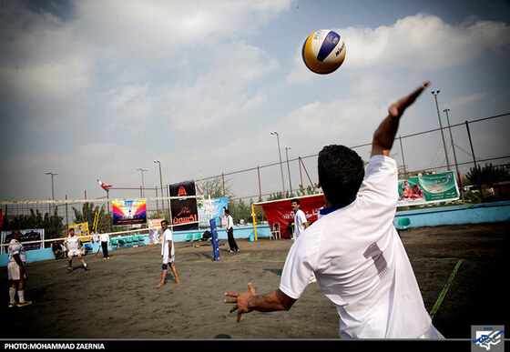 مسابقات والیبال ساحلی جانبازان و معلولین