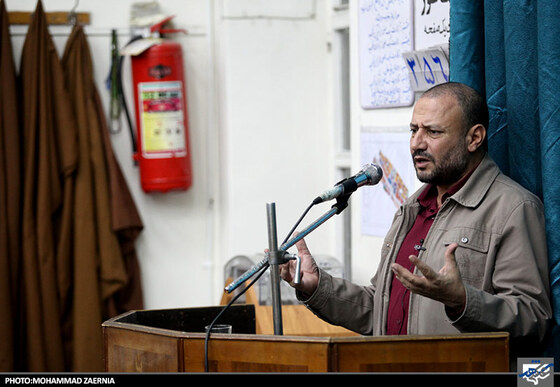  دیدار رئیس شورای اسلامی شهر با اهالی محله آبکوه 