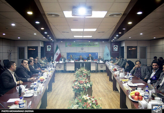 نشست شهردار با مدیران حمل و نقل 