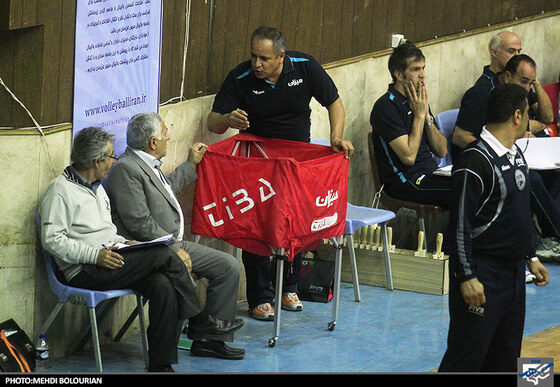 والیبال میزان و جواهری گنبد