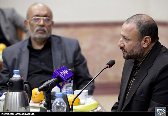  نشست مشترک شهردار و اعضای شورای اسلامی شهر مشهد و شیراز 