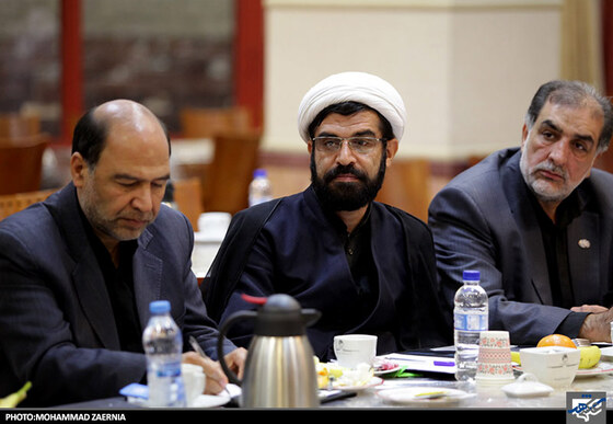  نشست مشترک شهردار و اعضای شورای اسلامی شهر مشهد و شیراز 