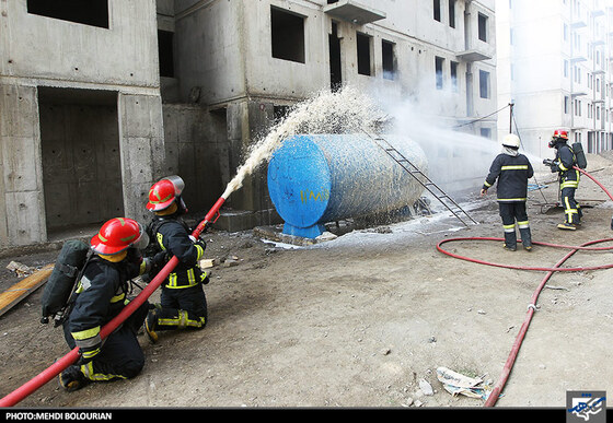 مانور امداد و نجات آتش نشانی