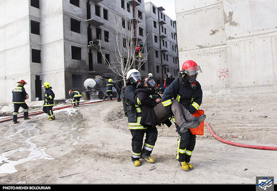 مانور امداد و نجات آتش نشانی