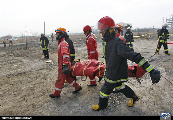 مانور امداد و نجات آتش نشانی