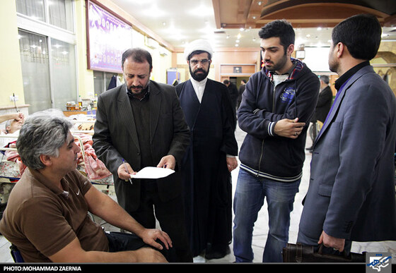  عیادت رییس و اعضای شورای اسلامی شهر مشهد از جانبازان آسایشگاه امام خمینی (ره)