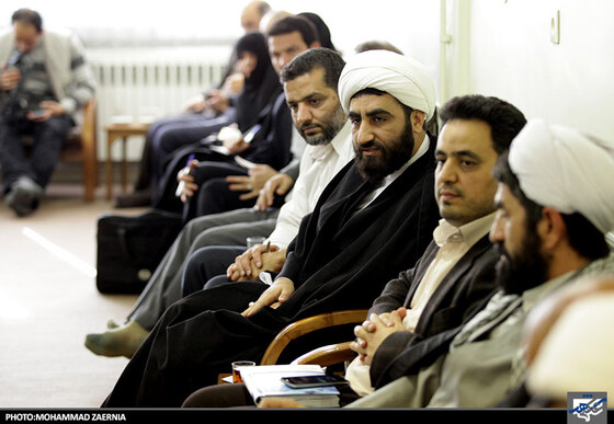 دیدار اعضای شورای اسلامی شهر مشهد با آیت الله علم الهدی