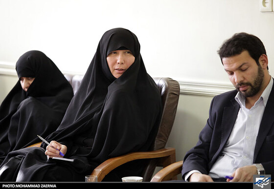 دیدار اعدیدار اعضای شورای اسلامی شهر مشهد با آیت الله علم الهدیضای شورای اسلامی شهر مشهد با آیت الله علم الهدی