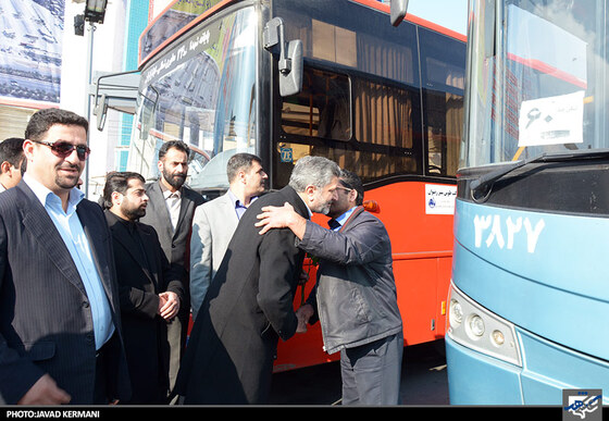 تجلیل شهردار مشهد از اتوبوسرانان