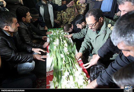 تشییع پیکر شهید محمود سراب‌قوچانی جانباز 70 درصد دفاع مقدس