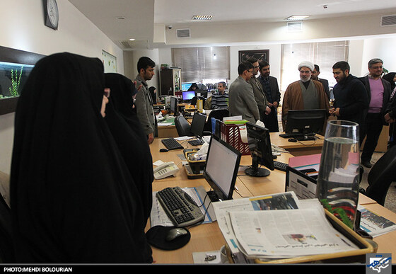 بازدید مدیر کل صدا و سیمای خراسان رضوی از روزنامه شهرآرا