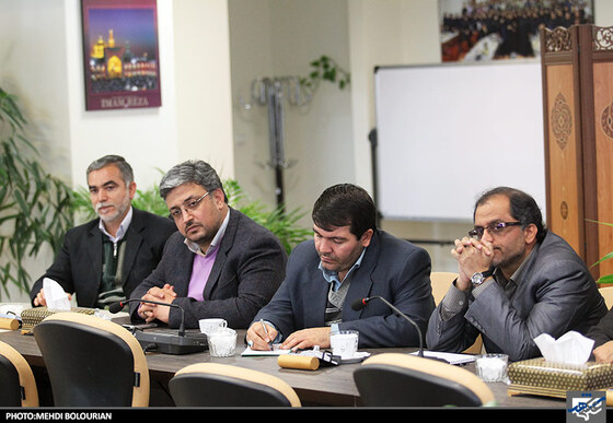 بازدید مدیر کل صدا و سیمای خراسان رضوی از روزنامه شهرآرا