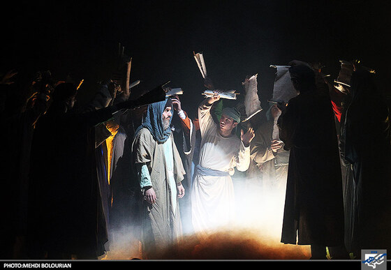 اجرای نمایش آیینی عاشورایی