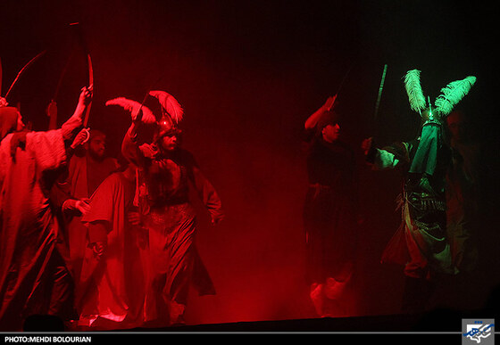 اجرای نمایش آیینی عاشورایی