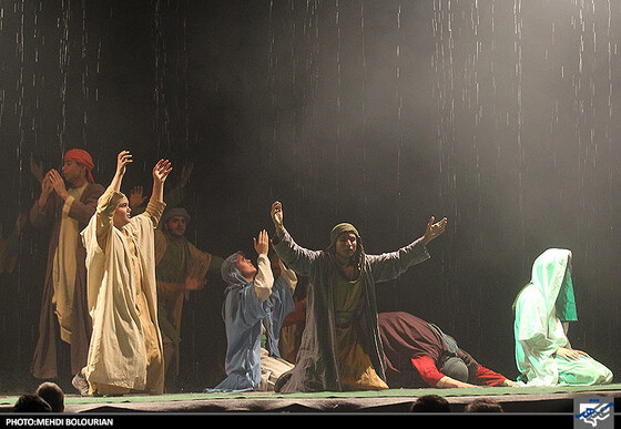 اجرای نمایش آیینی عاشورایی