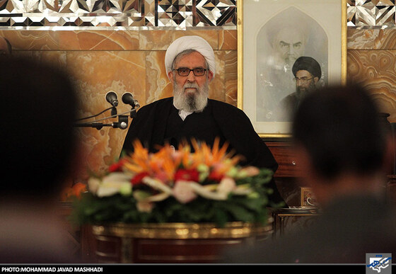 دیدار اعضا کارگروه زیارت با آیت الله واعظ طبسی