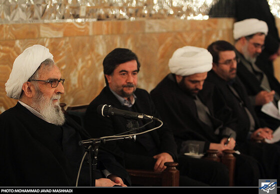 دیدار اعضا کارگروه زیارت با آیت الله واعظ طبسی
