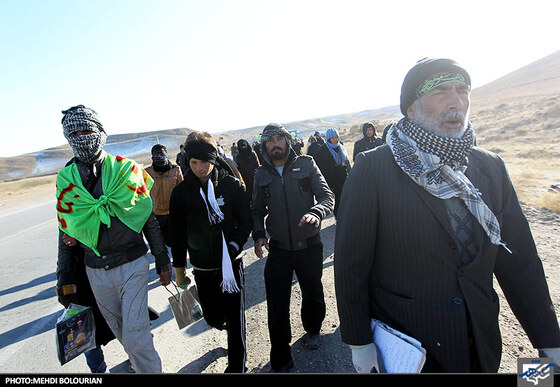 زائرین پیاده امام رضا(ع)