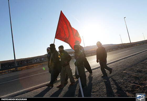 زائرین پیاده امام رضا(ع)