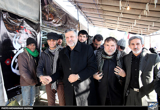 بازدید شهردار از ایستگاههای استقبال از زائرین پیاده 