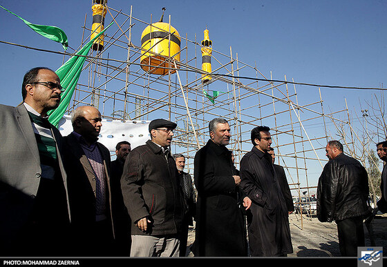 بازدید شهردار از ایستگاههای استقبال از زائرین پیاده 