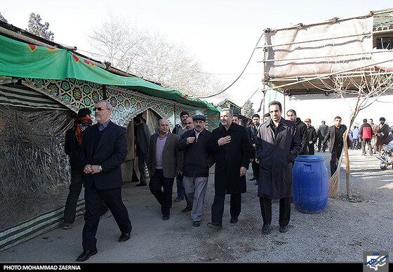 بازدید شهردار از ایستگاههای استقبال از زائرین پیاده 