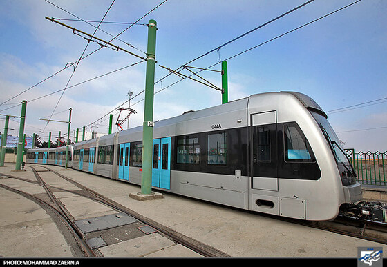  خط یک قطار شهری مشهد