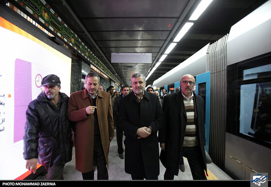 بازدید شهردار از خط یک قطار شهری مشهد