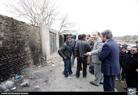 بازدید شهردار و اعضای شورای شهر از مناطق کم برخوردار