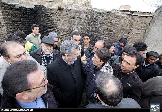 بازدید شهردار و اعضای شورای شهر از مناطق کم برخوردار