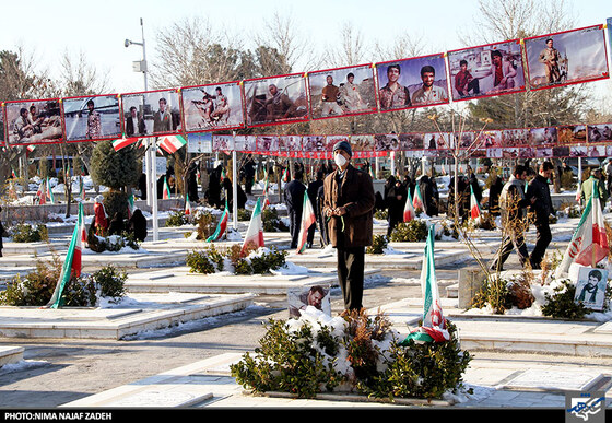 غبارروبی مزار شهدا