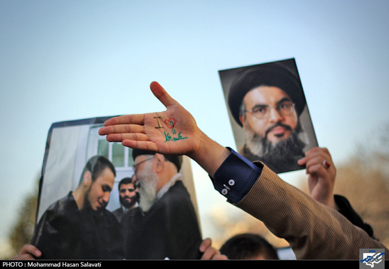 تجمع مردم مشهد در اعتراض به هتک حرمت پیامبر (ص)