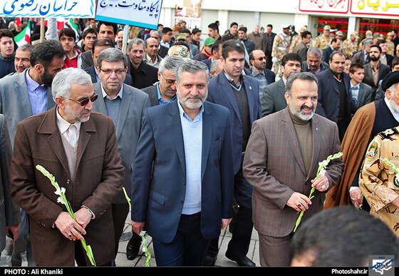 گلبانگ انقلاب در مشهد طنین انداز شد 