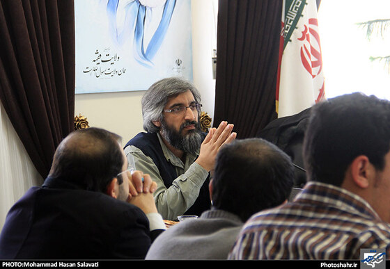  نشست تحریریه روزنامه شهرآرا با حضور وحید جلیلی