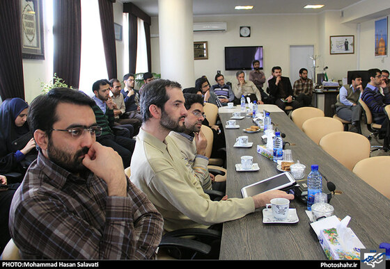  نشست تحریریه روزنامه شهرآرا با حضور وحید جلیلی