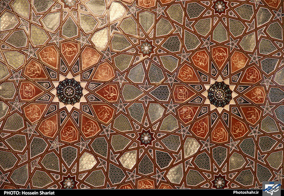 مراسم بدرقه صندوقهای ضریح امامین جوادین(ع) در حرم مطهر رضوی 