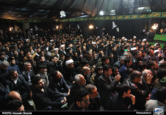 مراسم وداع با پیکر مطهر 7 شهید مدافع حرم در مسجدالعلی 