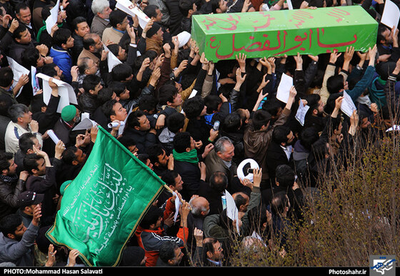 گزارش تصویری مراسم تشییع پیکر مطهر7 شهید مدافع حرم حضرت زینب(س) در مشهد مقدس