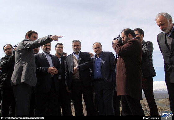 گزارش تصویری : بازدید شهردار مشهد و استاندار خراسان رضوی از پروژه کمربند جنوبی و کمربند سبز مشهد| عکس : محمد حسن صلواتی 