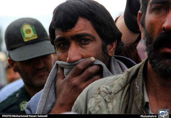 گزارش تصویری : جمع آوری معتادین و پاکسازی نقاط آلوده شهر مشهد | عکس : محمد حسن صلواتی