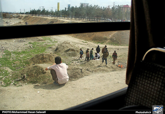 گزارش تصویری : جمع آوری معتادین و پاکسازی نقاط آلوده شهر مشهد | عکس : محمد حسن صلواتی