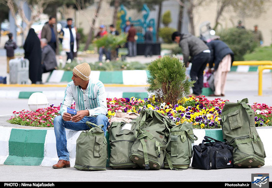 گزارش تصویری : موج بازگشت سفرهای نوروزی از مشهد | عکس : نیما نجف زاده 