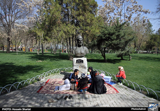 گزارش تصویری : روز طبیعت در مشهد | عکس : حسین شریعت