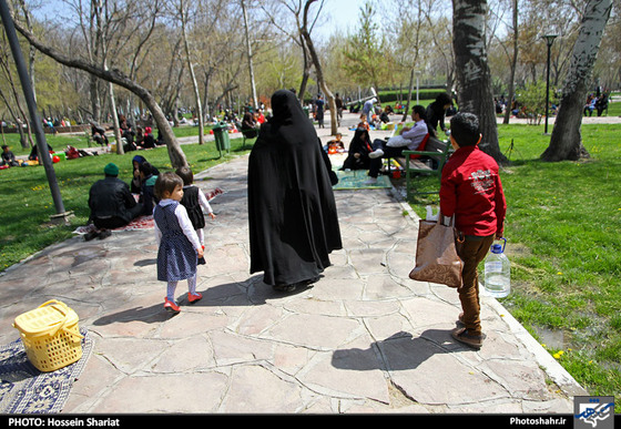 گزارش تصویری : روز طبیعت در مشهد | عکس : حسین شریعت