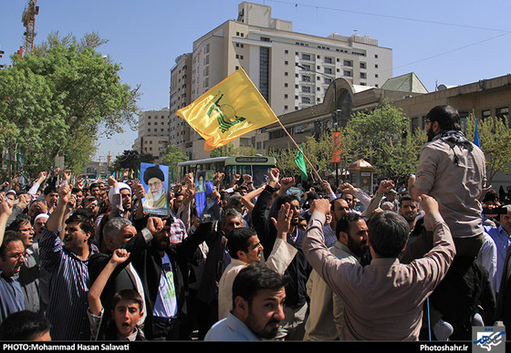 گزارش تصویری : تجمع نمازگزاران بعد از نماز جمعه علیه آل سعود - عکس : محمد حسن صلواتی