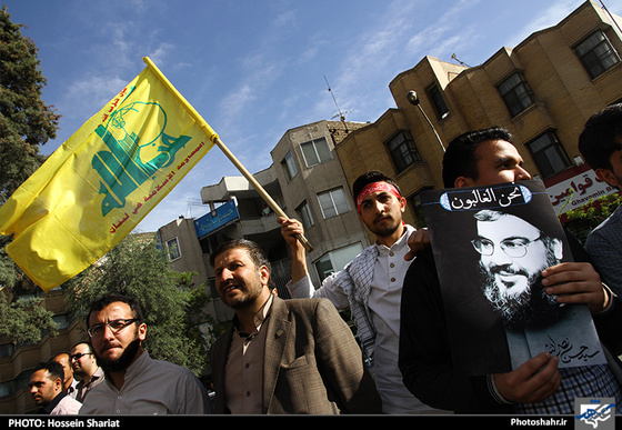 تجمع مردم مشهد در اعتراض به جنایات عربستان  | عکاس : حسین شریعت