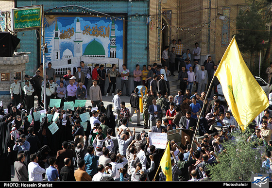 تجمع مردم مشهد در اعتراض به جنایات عربستان  | عکاس : حسین شریعت