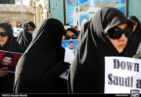 تجمع مردم مشهد در اعتراض به جنایات عربستان  | عکاس : حسین شریعت