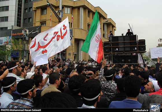  تجمع مردم و هیئات مذهبی مشهد در اعتراض به جنایات آل سعود | عکاس : محمد حسن صلواتی