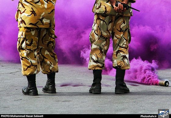 گزارش تصویری مراسم رژه روز ارتش در مشهد عکاس  : محمد حسن صلواتی